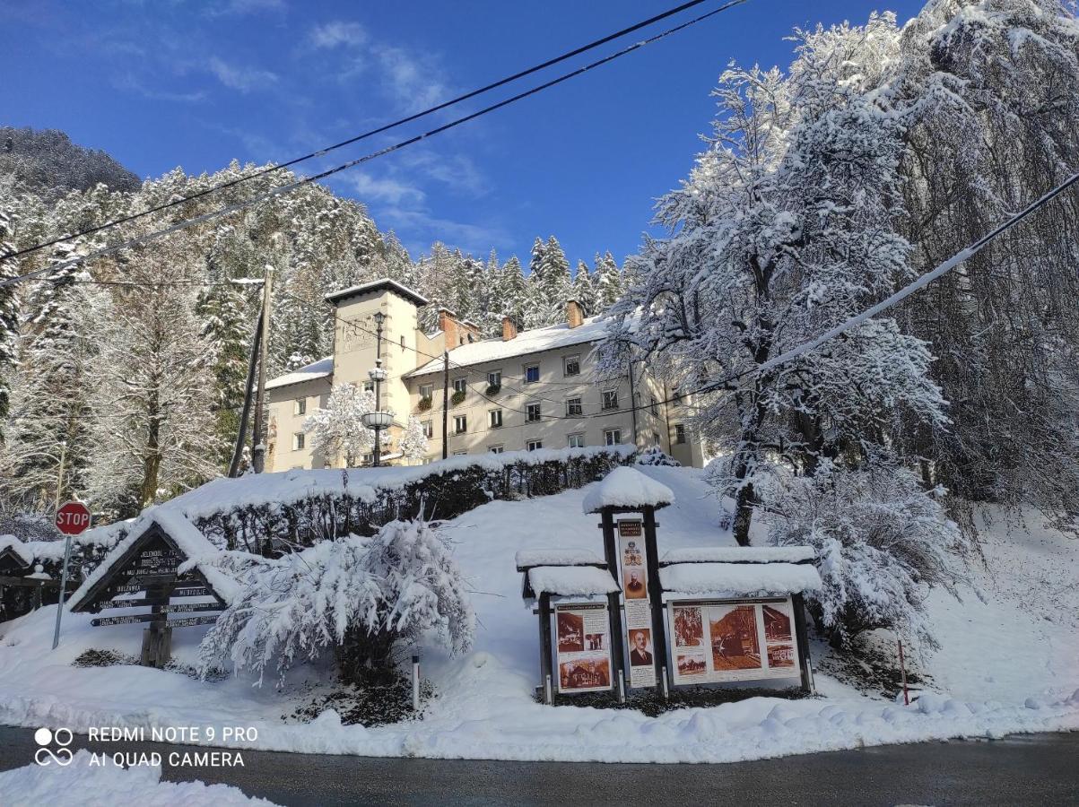 Apartma Jelendol Tržič 外观 照片